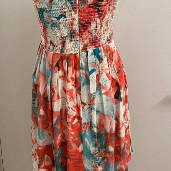 Beautiful Multicolor Dress - Picture 5 of 6